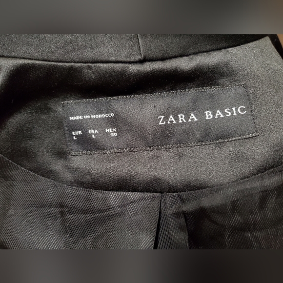 Zara Basics Tuxedo Blazer - Picture 2 of 3